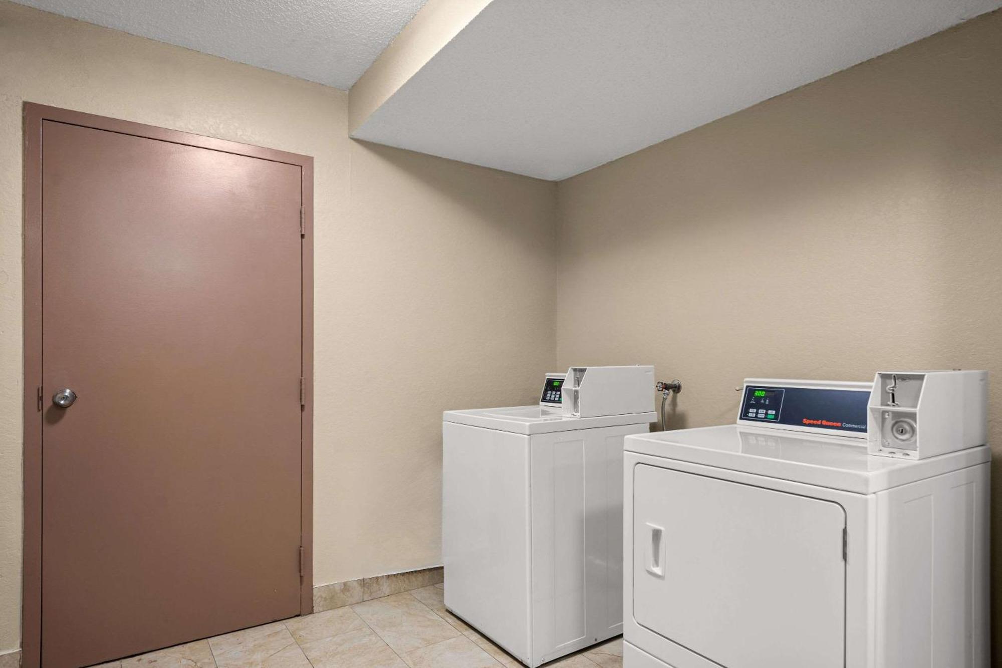 Quality Inn Sarasota I-75 Vamo Exterior foto
